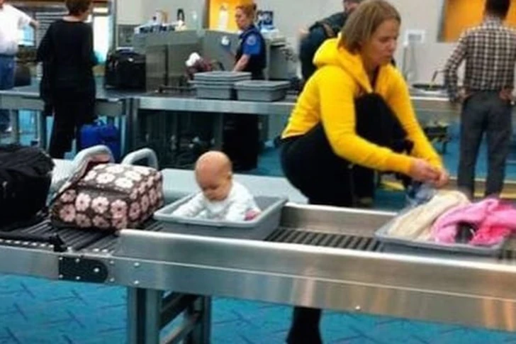 42 Unusual Airport Photos