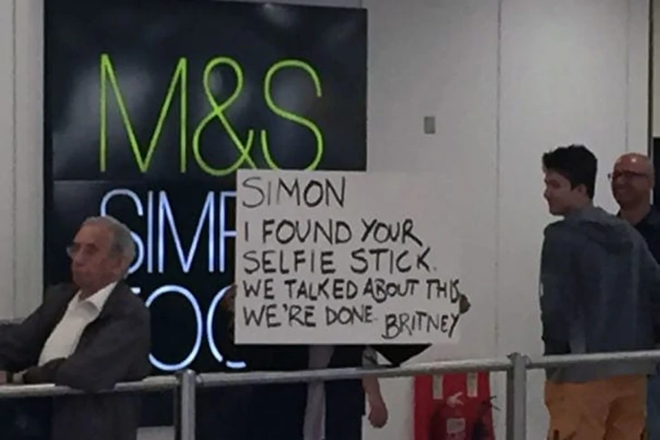 42 Unusual Airport Photos