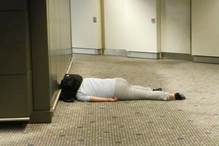 42 Unusual Airport Photos