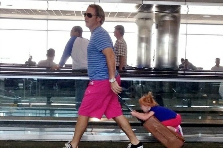 42 Unusual Airport Photos