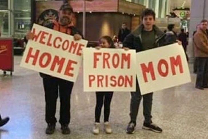 42 Unusual Airport Photos