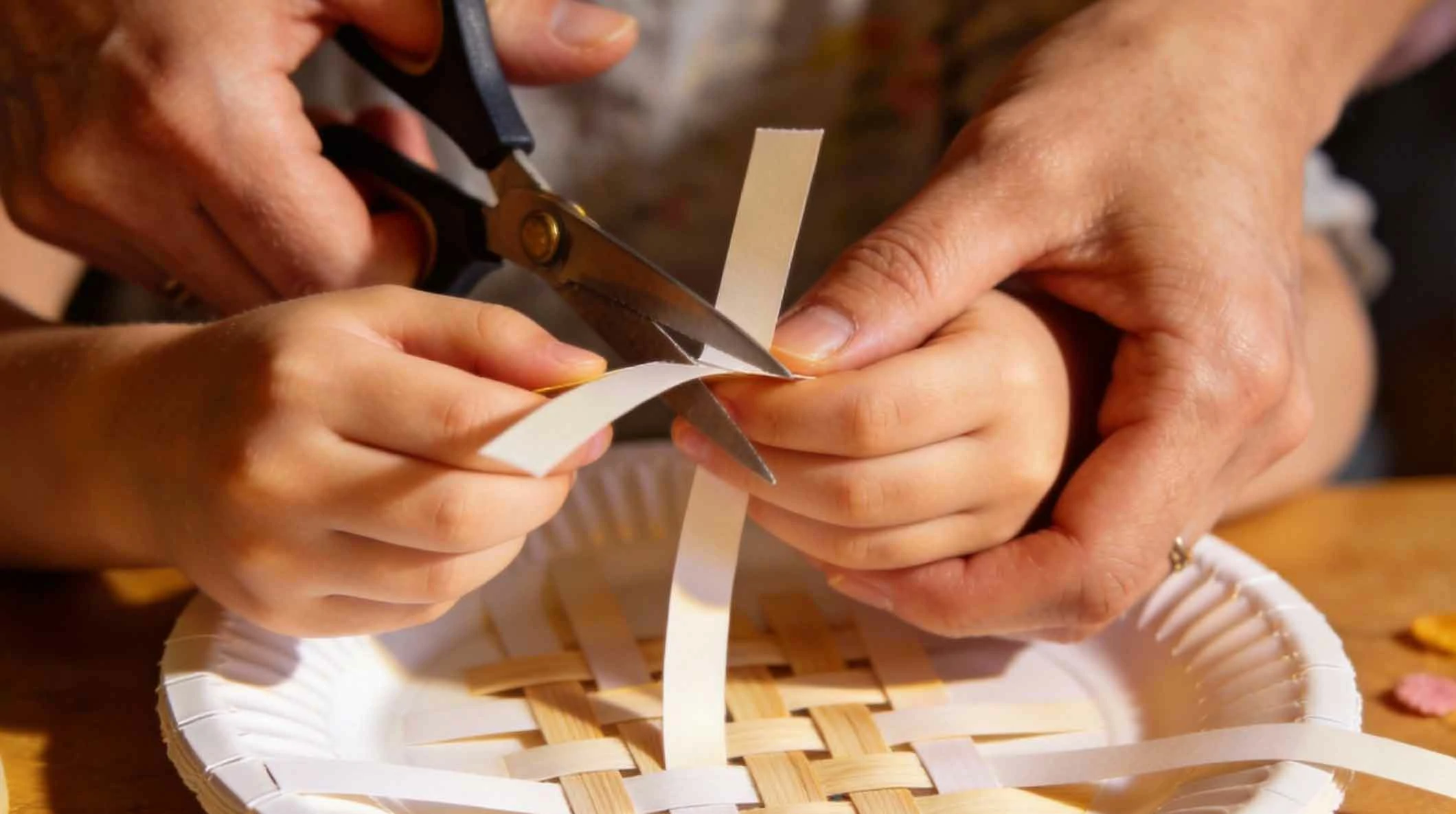 Adorable Easter Paper Plate Basket Weaving