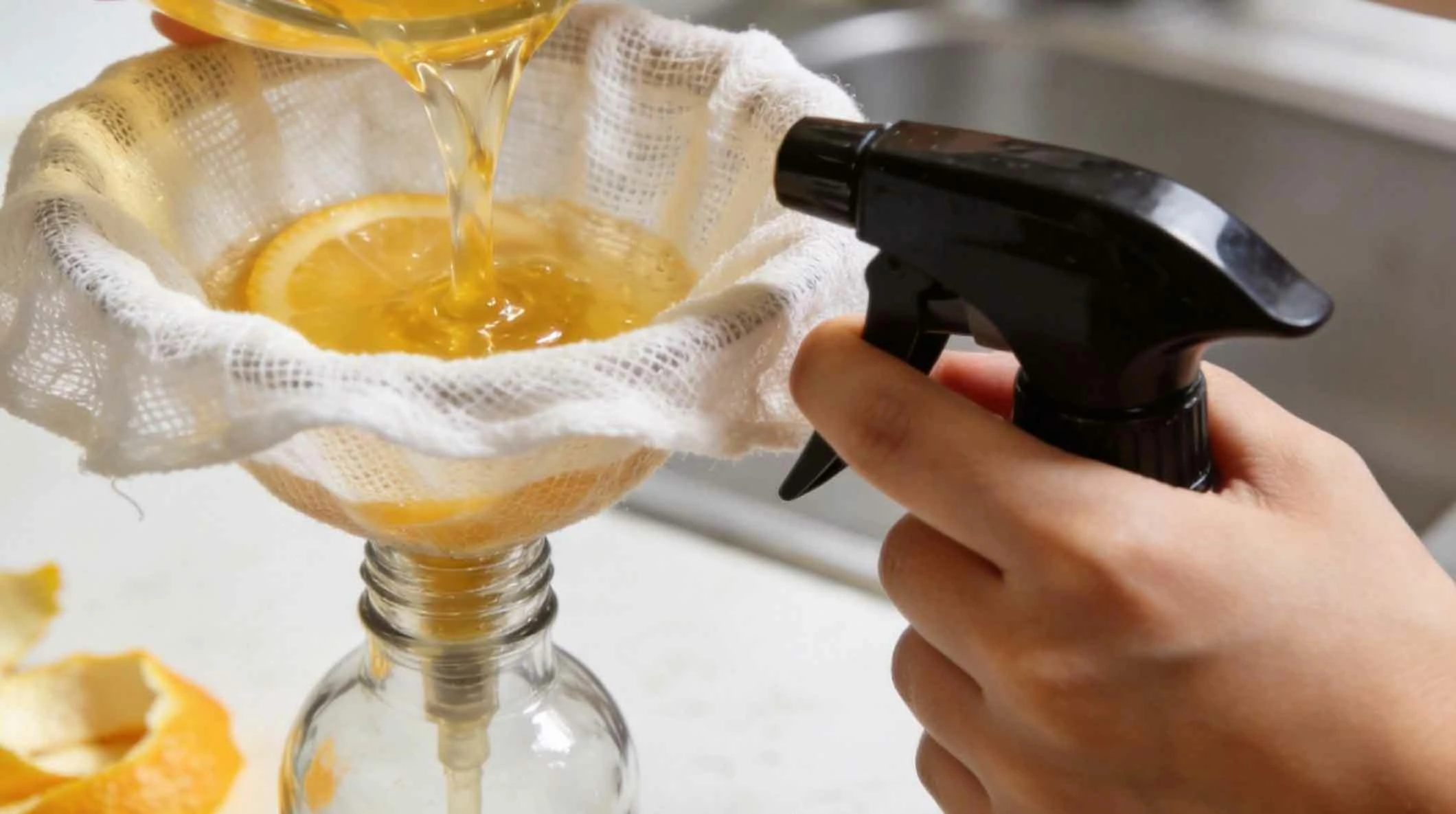 DIY Citrus Vinegar Cleaning Spray for a Fresh Home