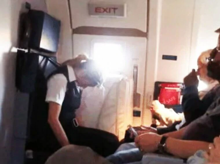 Flight attendants share their most memorable travel experiences