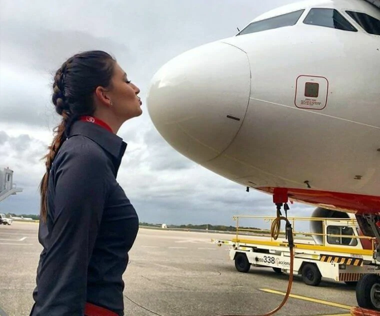 Flight attendants share their most memorable travel experiences