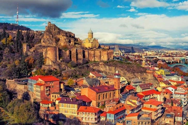 I Caught Feelings For Their Culture”: 40 Cities People Can’t Get Over