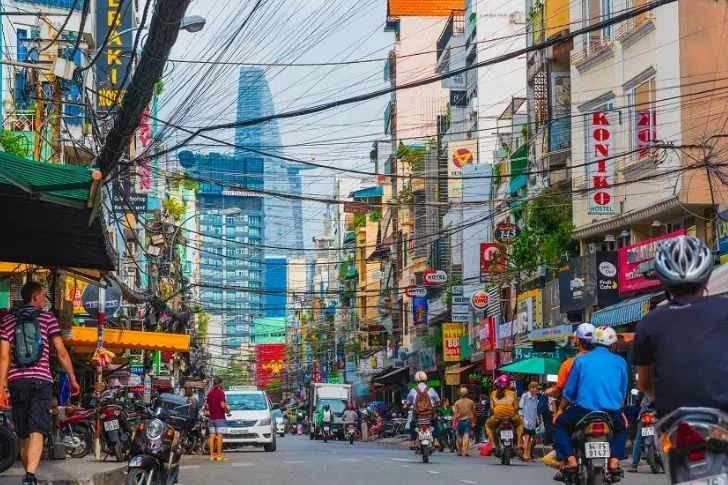 I Caught Feelings For Their Culture”: 40 Cities People Can’t Get Over