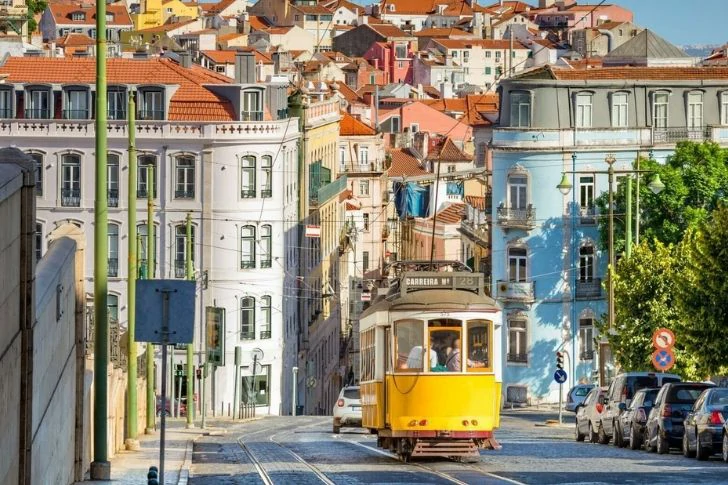 I Caught Feelings For Their Culture”: 40 Cities People Can’t Get Over