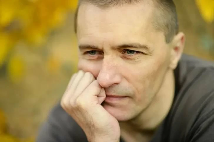 Man gives hitchhiker a lift home—and is shocked by the news the next day