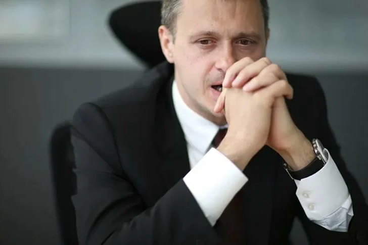 Man gives hitchhiker a lift home—and is shocked by the news the next day