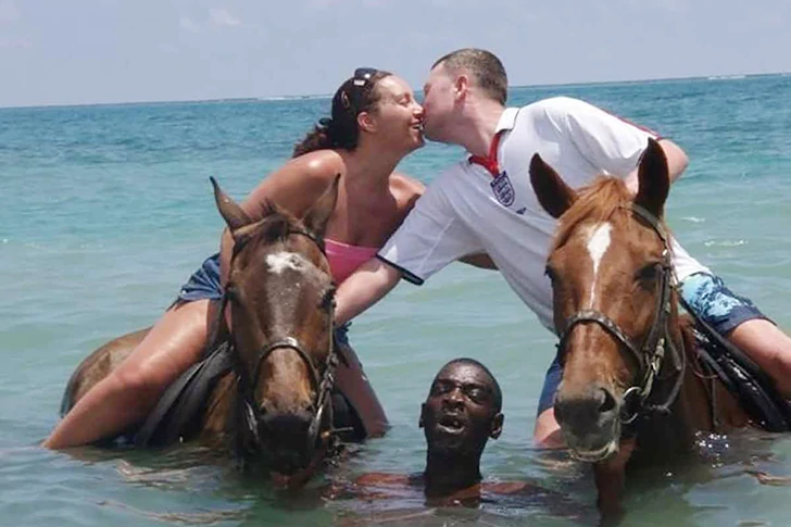 これらの写真がビーチで撮られたとは誰も思わないでしょう