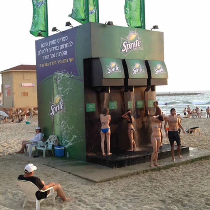 ビーチでの休暇中の珍しい写真。